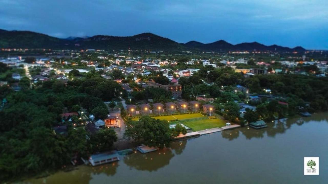 Hotel The Zeit River Kwai à Kanchanaburi Extérieur photo